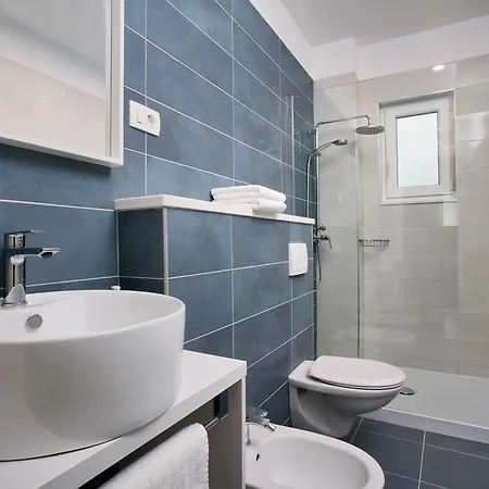 Elena Villa Podstrana